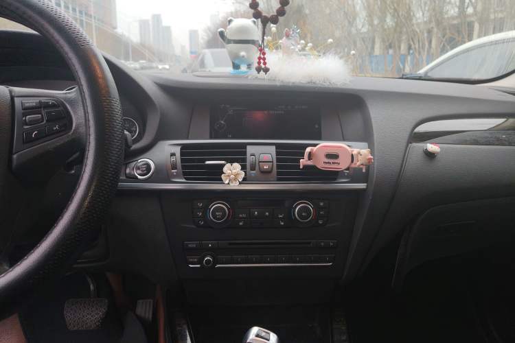 Used BMW X3 2013 Facelifted xDrive20i Luxury Edition Audio And AC Panel