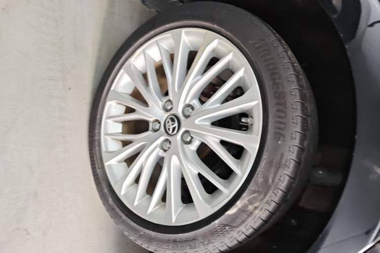 Used Toyota Camry 2019 2.5G Luxury Edition China V Standard Exterior 5