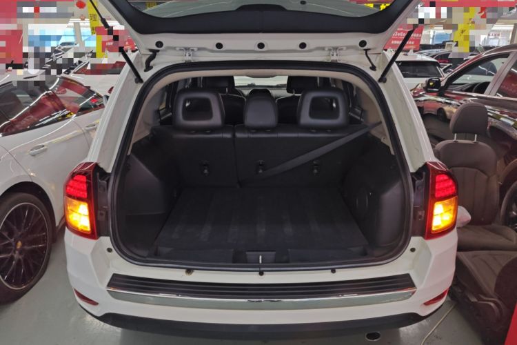 Used Jeep Compass 2014 2.0L two-wheel drive luxury version