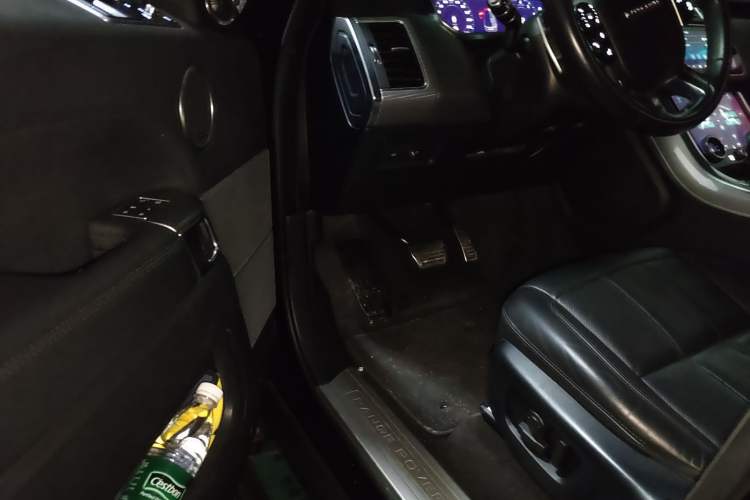 Used Land Rover Range Rover Sport 2019 3.0 L6 HSE DYNAMIC