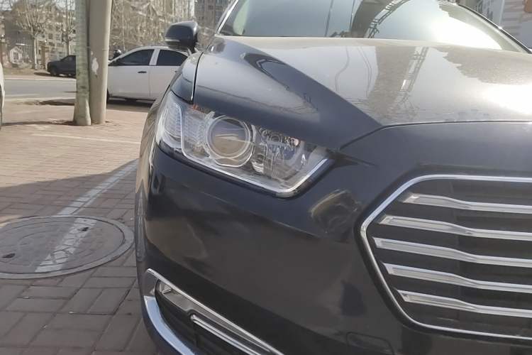 Used Ford Taurus 2015 EcoBoost 245 Fashion Edition Right Front Headlight