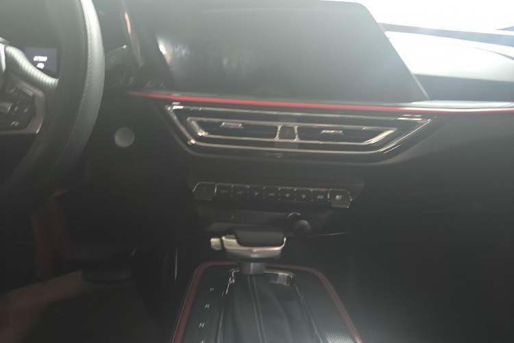 Used Oshan X5 2021 1.5T DCT Luxury Edition
