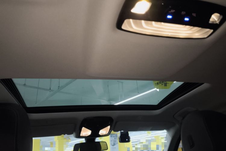 Used BMW 5 Series 2021 525Li Luxury Package Headliner