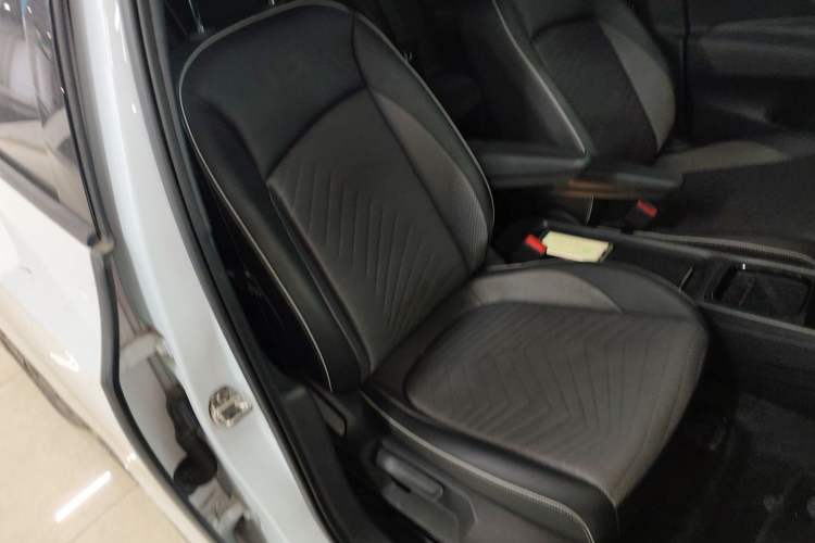 Used Volkswagen ID.3 2023 Upgraded Model Pure Intelligent Enjoyment Version Right Front Seat