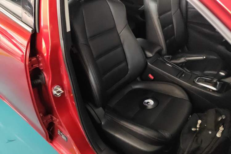 Used Mazda Atenza 2015 2.0L Blue Sky Fashion Edition