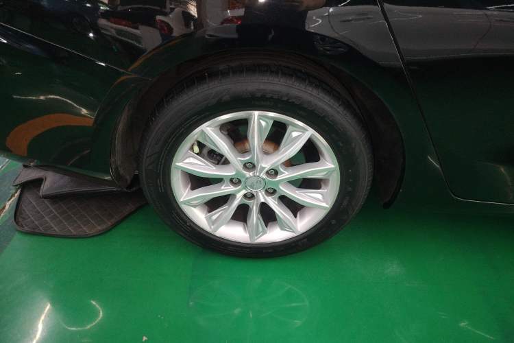 Used Hongqi H5 2018 30TD Dynamic Edition
