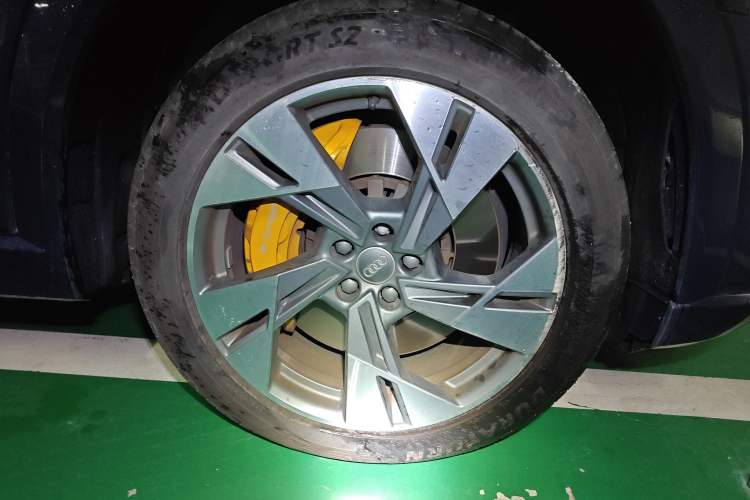 Used Audi e-tron 2019 55 quattro Technology Edition