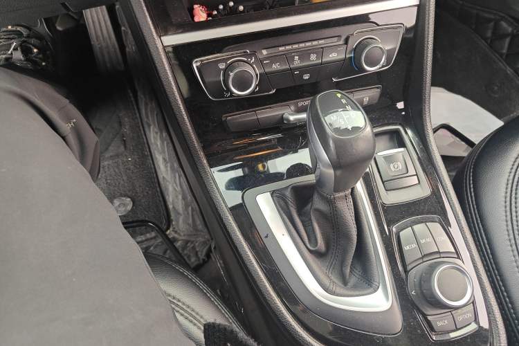 Used BMW 2 Series Active Tourer 2016 218i Fashion Model