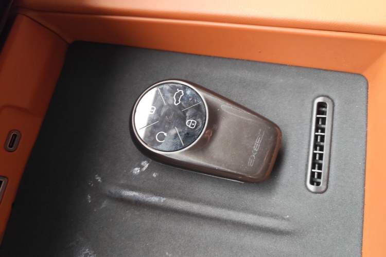 Used EXEED Lanyue C-DM 2025 180 Ultra-Long Range Ultra All-Wheel Drive 6-Seater