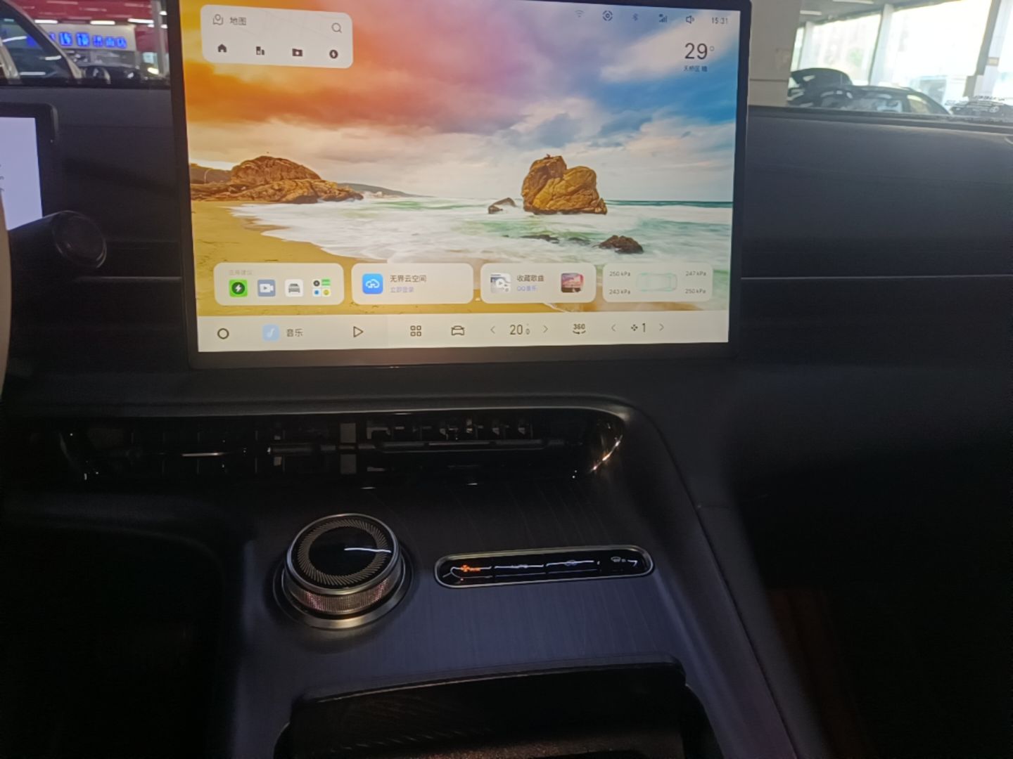 Geely Galaxy E5 2024 440km Exploration Version — снимка 15