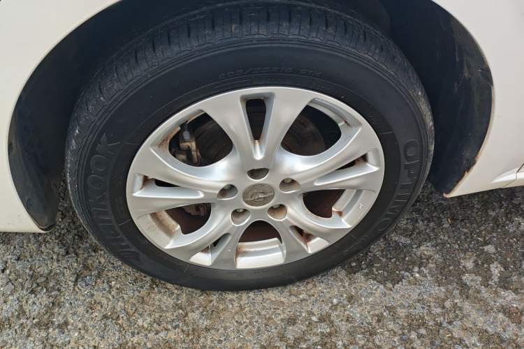 Used Haima Fumei F5 2018 1.6L Manual Elite Model Left Front Wheel Hub