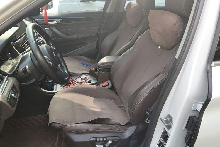 Used BMW X1 2022 sDrive25Li Leading Model
