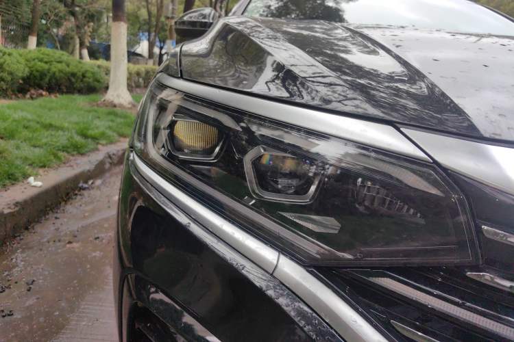 Used Volkswagen Passat 2022 330TSI Luxury Edition
