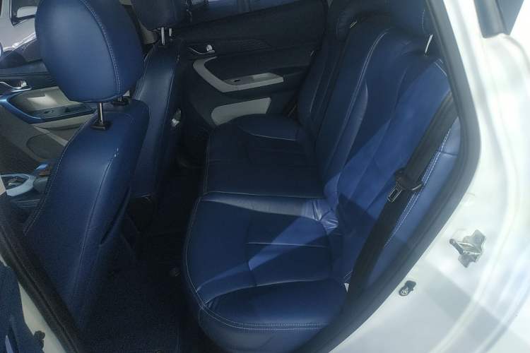 Used Oshan Benni E-Star 2022 Qingxin Edition Colorful Model Lithium Iron Phosphate
