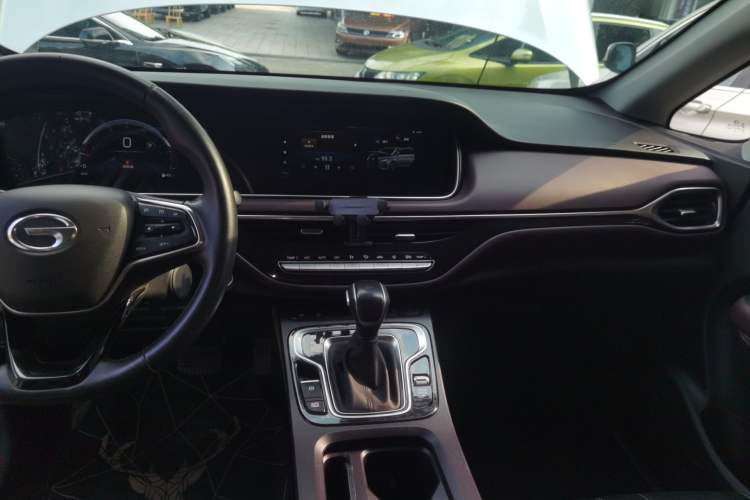 Used GAC Trumpchi M6 2021 PRO 270T Automatic Luxury Edition