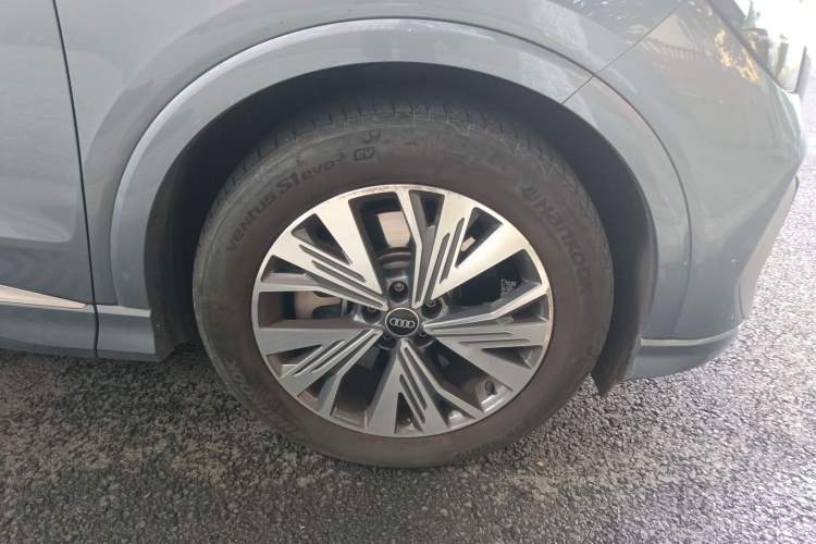 Used Audi Q4 e-tron 2022 40 e-tron Adventure Edition
