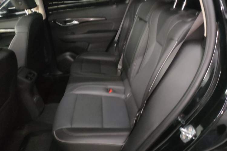 Used Buick Envision 2023 Encore Plus 652T Five-Seat Luxury Model Left Rear Seat