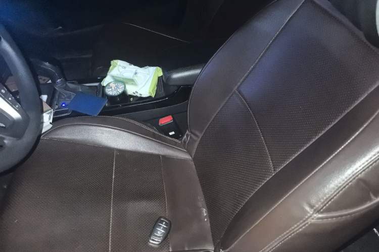 Used Hyundai Mistra 2014 1.8L Automatic Smart GLS Left Front Seat