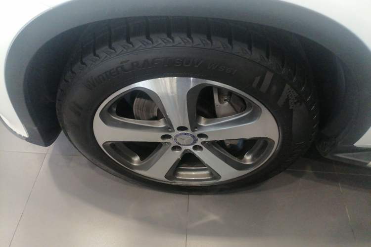 Used Mercedes-Benz GLC 2017 GLC 260 4MATIC Luxury Model
