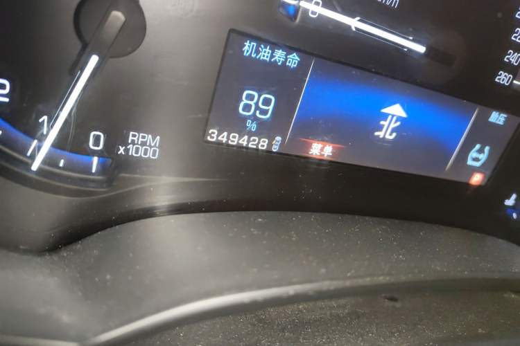 Used Cadillac XTS 2013 28T Luxury Model
