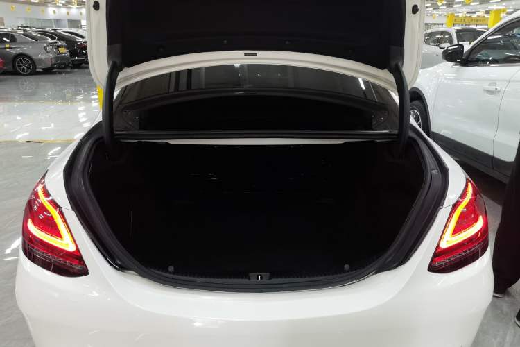 Used Mercedes-Benz C-Class 2019 C 180 L Fashion Edition Sport Version