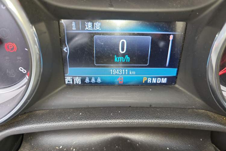 Used Buick Regal 2019 20T Elite Version China VI Standard Odometer Close Up
