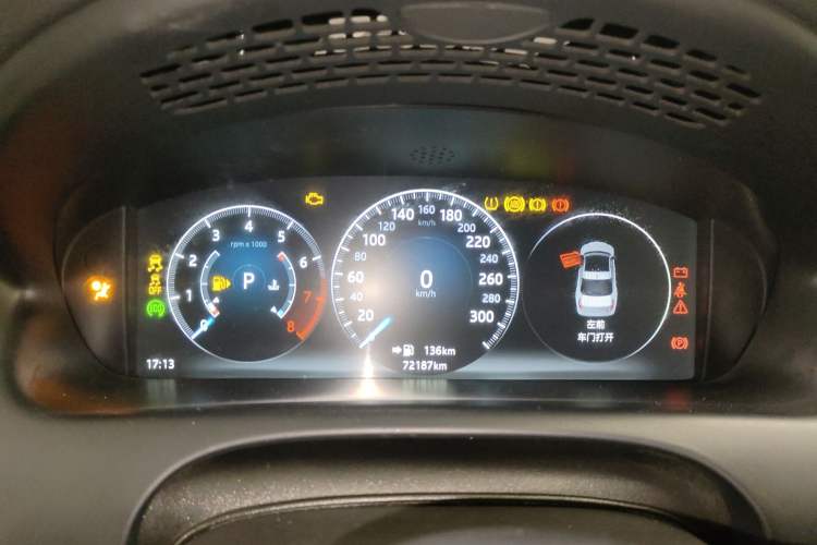 Used Jaguar XJ 2016 XJL 2.0T Two-Wheel-Drive Elegant Business Edition