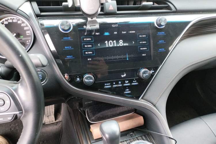 Used Toyota Camry 2019 Revised Version 2.0G Luxury Edition
