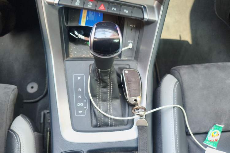 Used Audi Q3 2022 35 TFSI Fashion Dynamic Model
