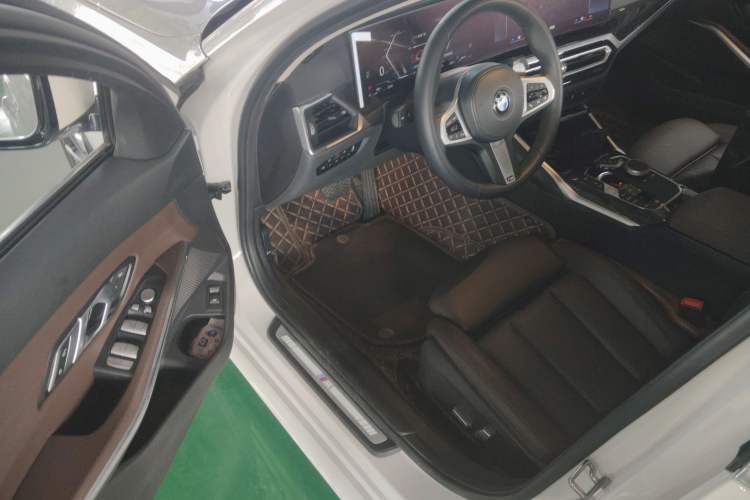 Used BMW 3 Series 2023 325Li M Sport Package
