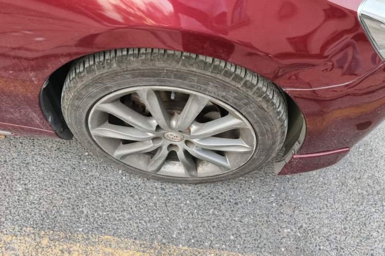 Used Toyota Reiz 2012 2.5V Fengdu Elite Stylish Edition Right Front Wheel Hub