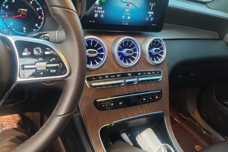 Used Mercedes-Benz GLC 2022 Refreshed GLC 300 L 4MATIC Dynamic Edition Prestige Version