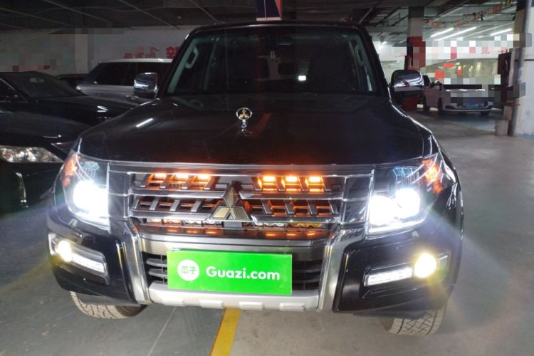 Used Mitsubishi Pajero (Parallel Import) 2019 V97 3.8L 5-Door GLS Middle East Edition
