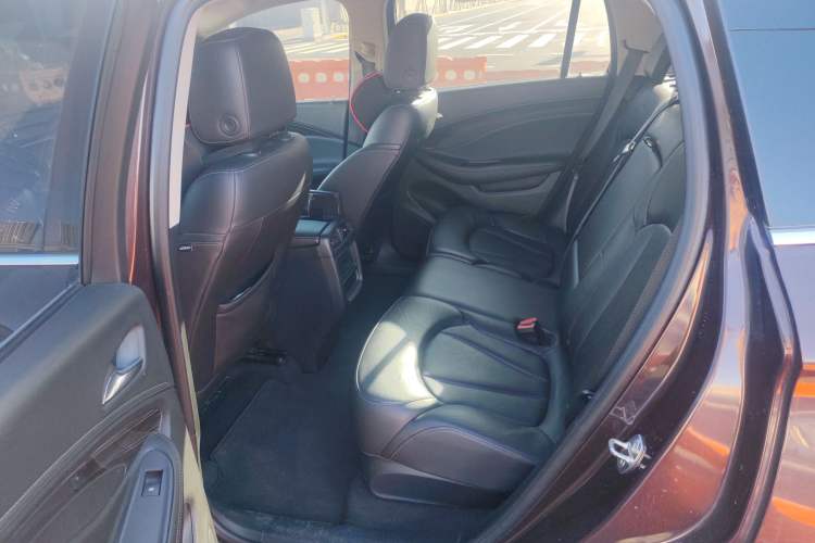 Used Buick Envision 2019 20T Two-Wheel Drive Elite Version China V Standard
