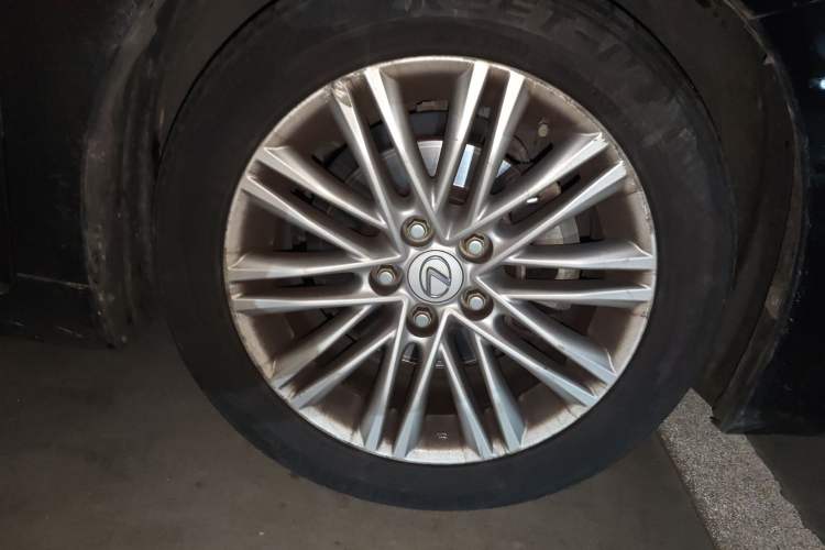 Used Lexus ES 2015 200 Elite Edition
