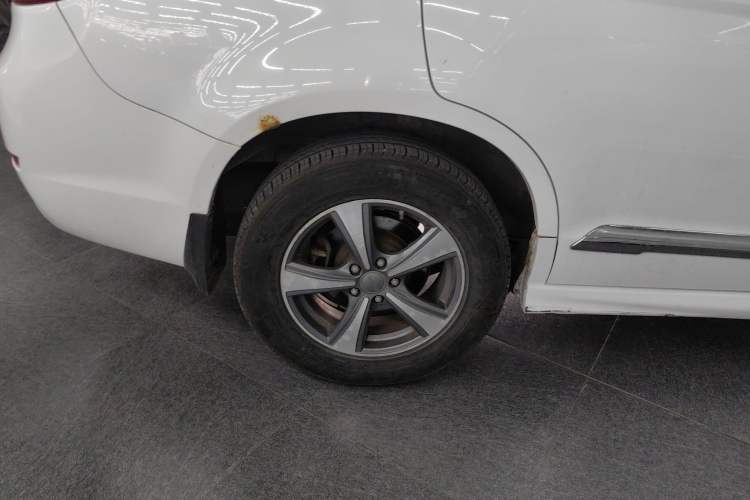 Used Haval H6 2013 Upgraded Model 1.5T Manual Two-Wheel Drive Elite Version