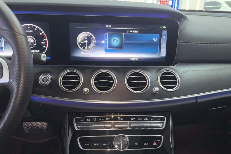 Used Mercedes-Benz E-Class 2016 E 300 L Sporty and Stylish Model
