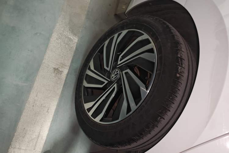 Used Volkswagen Sagitar 2022 280TSI DSG Flyover Edition Exterior 2