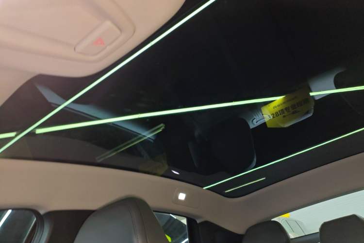 Used XPeng MONA M03 2025 600 with Ultra-Long Range Max Headliner