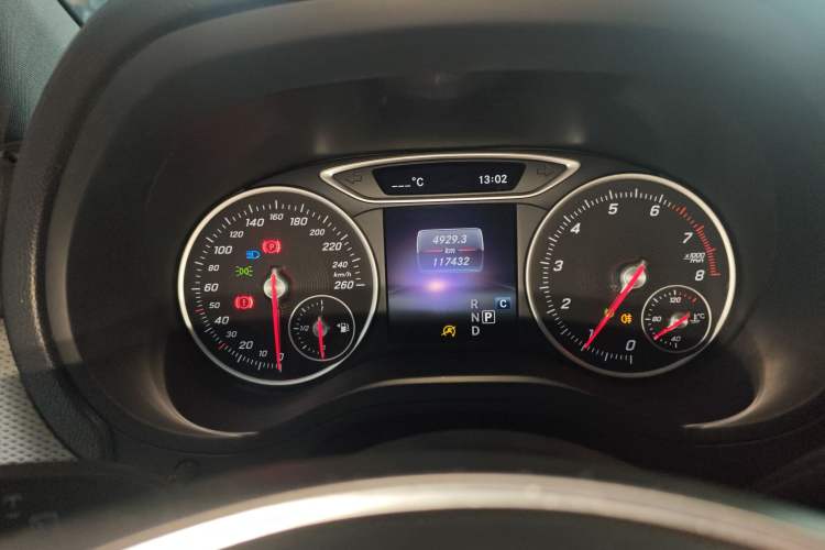 Used Mercedes-Benz B-Class 2019 B 200 Fashion Model