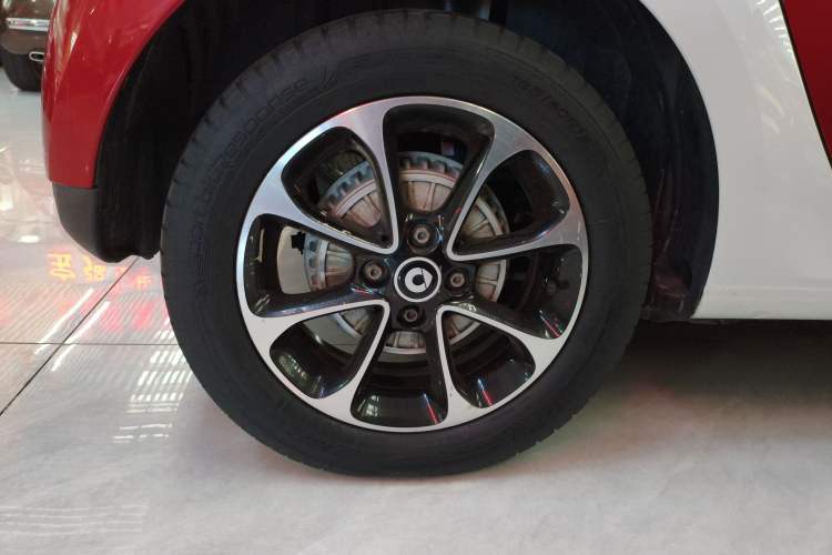 Used smart forfour 2016 1.0L 52 kW Passion Edition