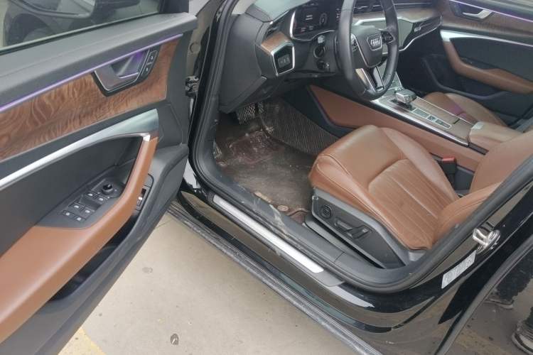 Used Audi A6L 2019 40 TFSI Luxury Prestige Edition
