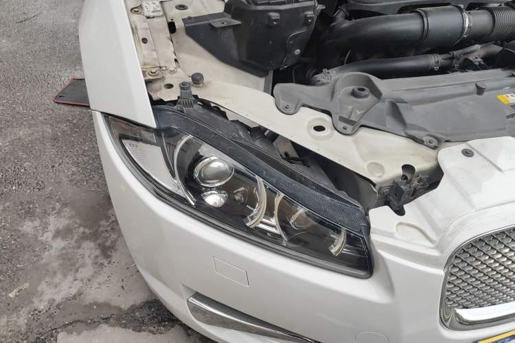 Used Jaguar XF 2013 XF 2.0T Luxury Edition
