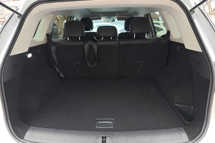 Used Roewe RX5 MAX 2022 1.5T Automatic Youwei Luxury Edition Trunk