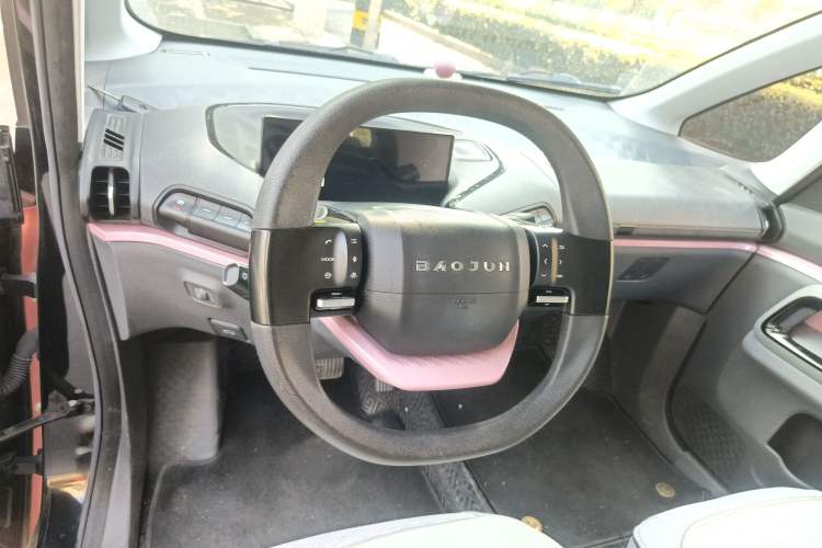 Used Baojun E300 2020 Plus Interstellar Smart Edition
