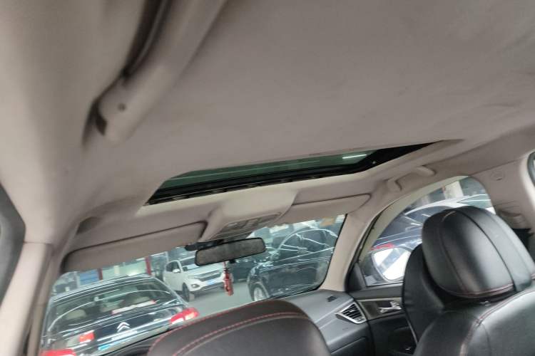 Used CHANGAN CS75 2014 2.0L Manual Luxury Version China V Standard
