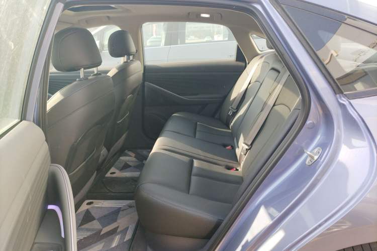 Used Nissan N6 2026 Model 180 Max Left Rear Seat