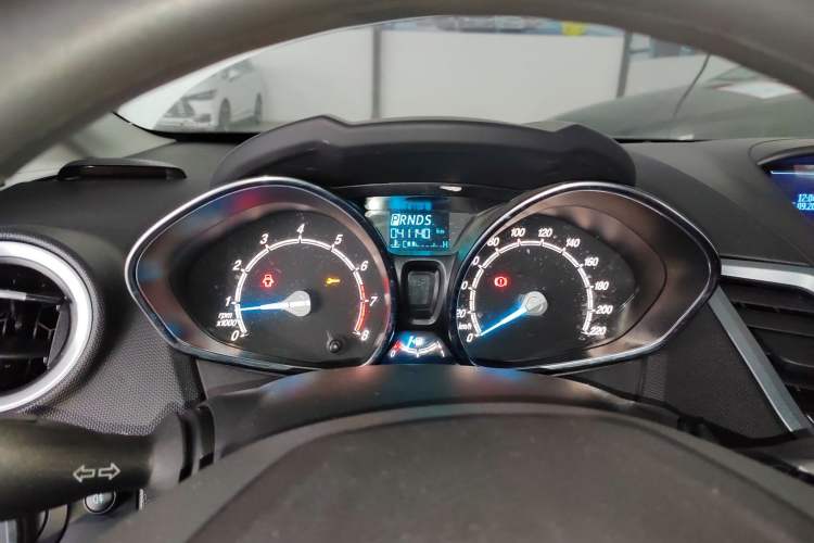 Used Ford Fiesta 2013 Hatchback 1.5L Automatic Fashion Edition