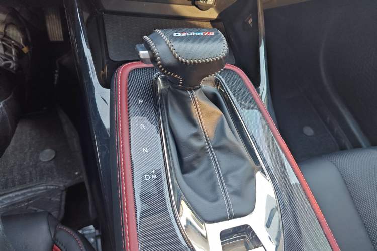 Used CHANGAN OSHAN X5 2021 Revised Version 1.5T DCT Luxury Edition
