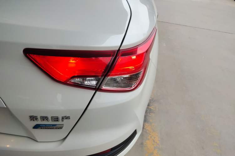 Used Nissan Lannia 2021 1.6L CVT Cool Edition Right Rear Taillight